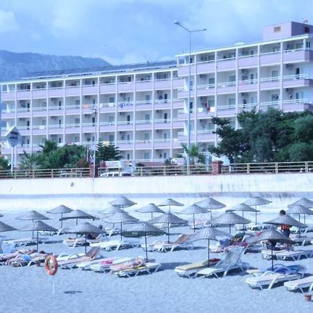 Ideal Beach Hotel 카기켁 외부 사진