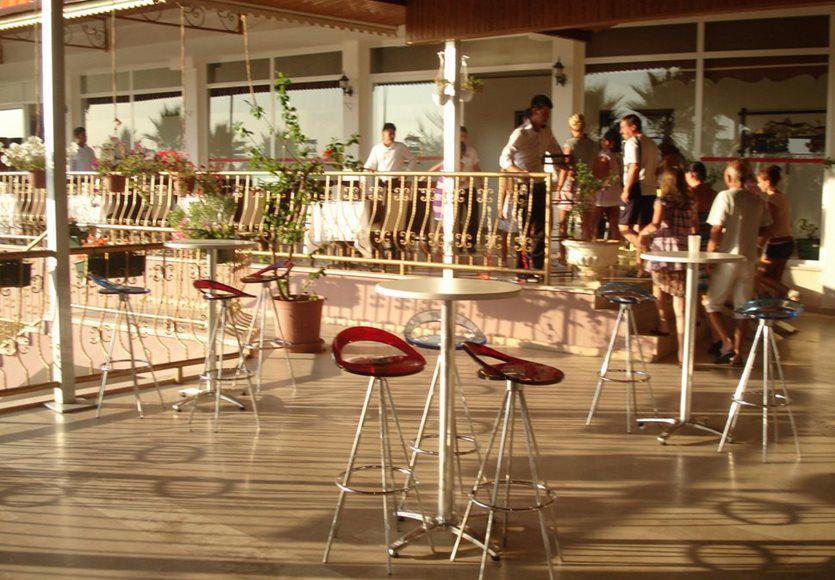 Ideal Beach Hotel 카기켁 외부 사진